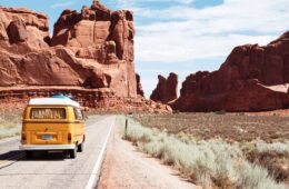 Tips For An Affordable Fall Road Trip