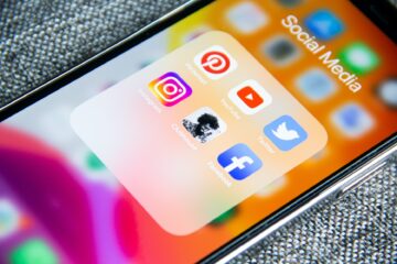 Social Media Apps and Its Impacts on Our Mental Health