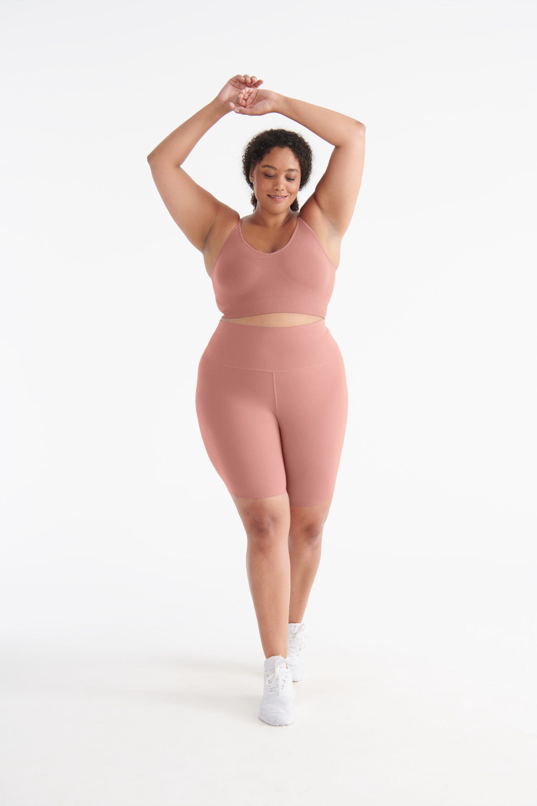 Knix Active with Ashley Graham — The Activewear We've Needed