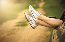 converse that are white for fall fashion and shoe style trends