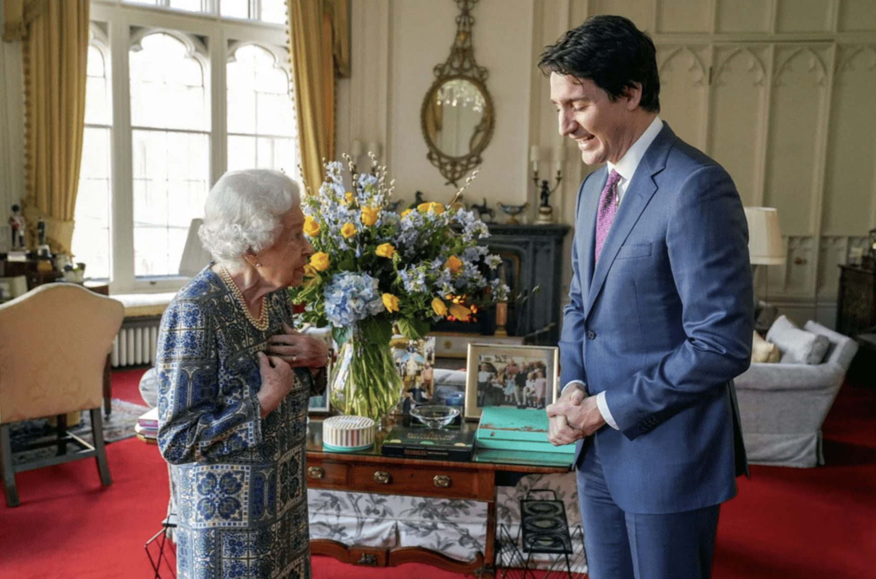 Trudeau and Queen Elizabeth 