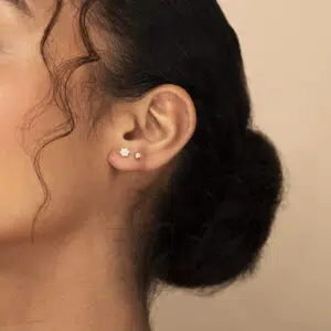 diamond stud earrings 