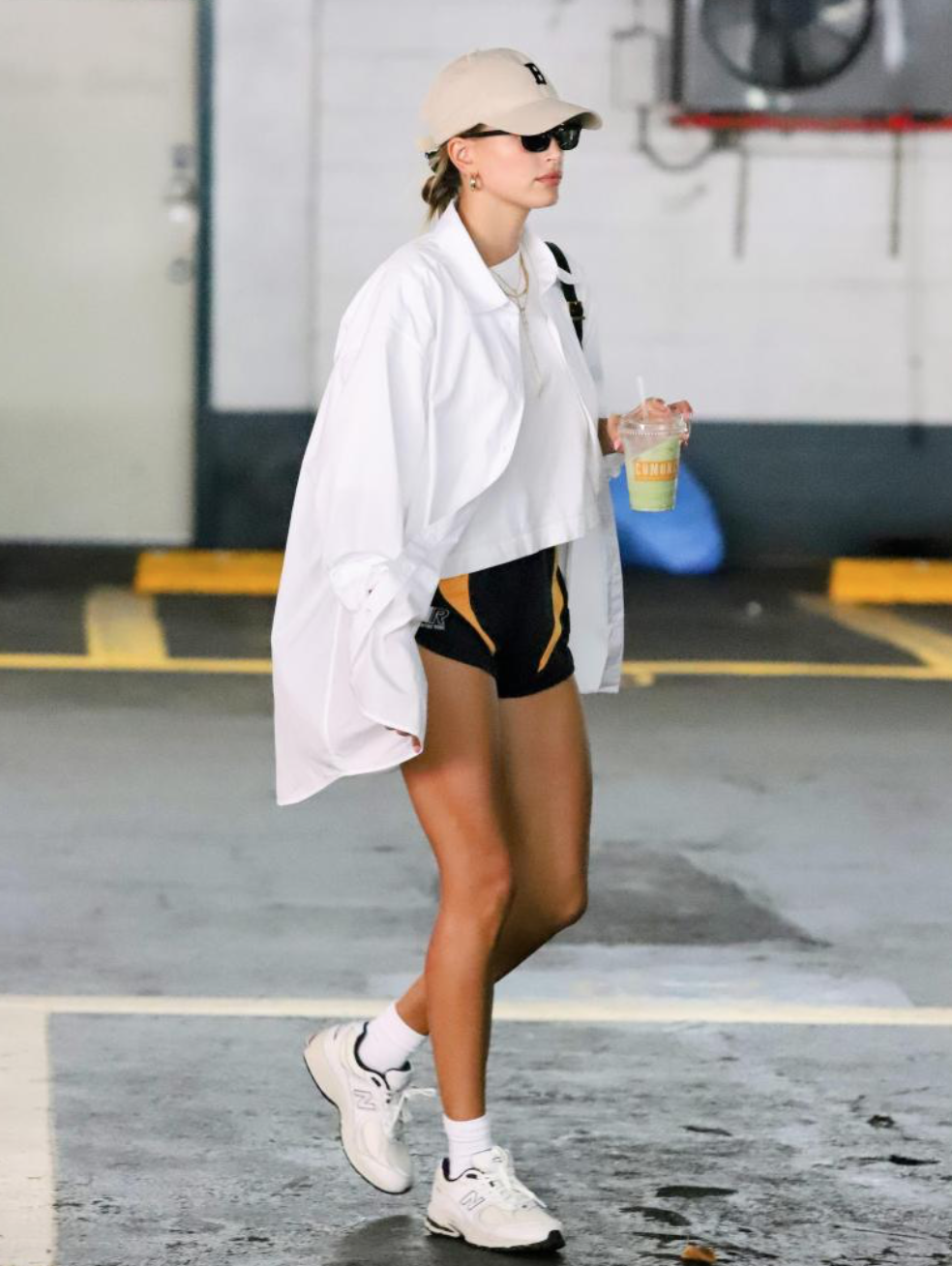 hailey bieber sneaker outfit