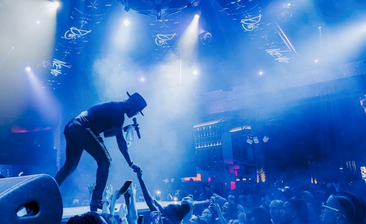 Ne-Yo at Drai's Nightclub - Image credit: @draislv
