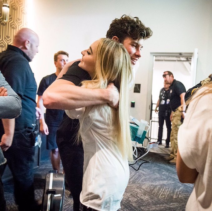 New Couple Alert Shawn Mendes And Sabrina Carpenter?