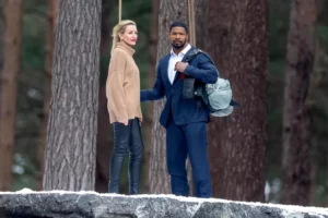 Jamie Foxx and Cameron Diaz on the Back in Action movie set