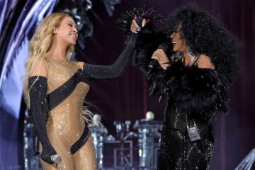 Beyonce and Diana Ross