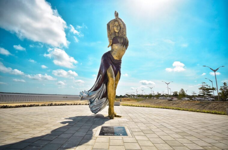 Shakira Statue