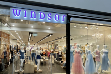 Can You Shop Windsor Dresses In Canada?