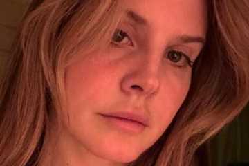 Lana Del Rey Instagram Post Manager Quits Before Coachella