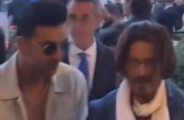 Shah Rukh Khan Johnny Depp Comparison