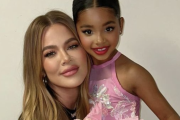 Khloe Kardashian Facetune Photoshop Daughter Photo