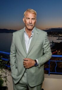 Kevin Costner Talks About His "Crushing" Divorce