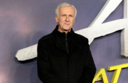 Zoe Saldana Reveals James Cameron's Golden Globe Congratulations