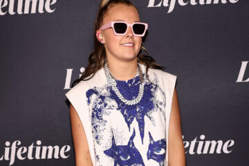 Why Did JoJo Siwa Delay 'Choose Ur Fighter' Video?