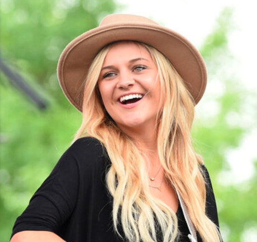 Kelsea Ballerini Shuts Down Pregnancy Rumors After Canceled Show
