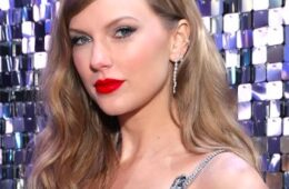 Taylor Swift Becomes First Female Artist to Hit 100 Billion Spotify Streams