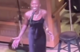 What is Cynthia Erivo Hands Size Huge Video Going Viral