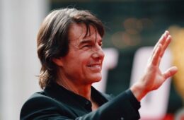 Top news on Tom Cruise’s record stunt