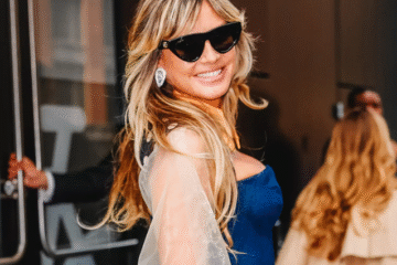 Heidi Klum Flaunts Her Smile in New York, Plus Billy Ray Cyrus, Elizabeth Hurley, Jonas Brothers and More