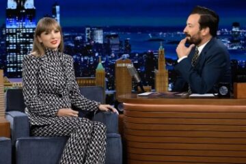 Taylor Swift Makes Her Late-Night Return on The Tonight Show