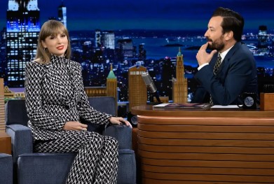 Taylor Swift Makes Her Late-Night Return on The Tonight Show