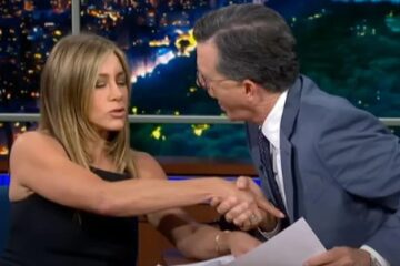 Stephen Colbert Jokingly Tries to Kiss Jennifer Aniston After She Has Him Audition for The Morning Show