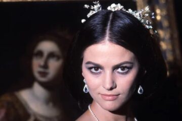 Claudia Cardinale, Enchantress of Italian Cinema, Dies at 87
