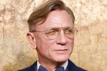 Daniel Craig Returns as Benoit Blanc