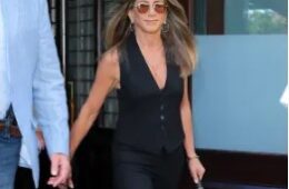 Jennifer Aniston Suits Up in NYC, Shows Off New Version of Hollywood’s Favorite Bag