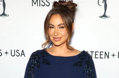 Jennifer Aniston Miss USA CEO Laylah Rose Speaks Out Amid Reports of ReplacementSuits Up in NYC, Shows Off New Version of Hollywood’s Favorite Bag