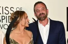 Jennifer Lopez and Ben Affleck Reunite on Red Carpet After Divorce