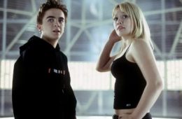 Frankie Muniz Explains Why He Hasn’t Spoken to Hilary Duff in 22 Years