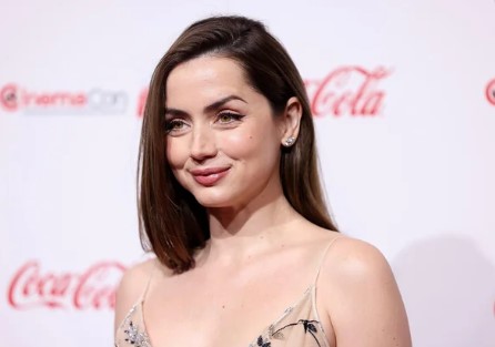 ‘Flattering’ But Something ‘Didn’t Feel Right’ – ‘Flattering’ But Something ‘Didn’t Feel Right’ –