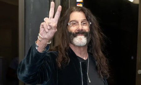 Pierre Robert, Legendary Philadelphia Radio DJ at WMMR, Dies at 70