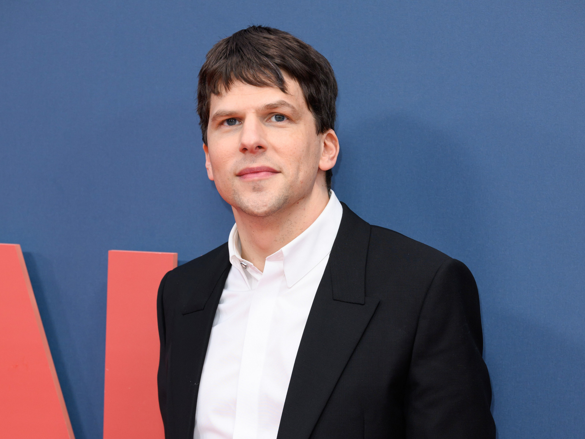 Jesse Eisenberg Says Now You See Me Inspired His Kidney Donation –