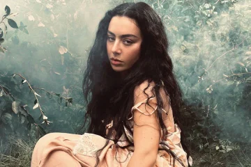 Charli XCX Unveils New Album ‘Wuthering Heights’