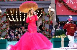 Fans Shocked by Sarah Hyland’s Singing at Macy’s Parade