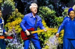 David Byrne Brings Back “Psycho Killer”