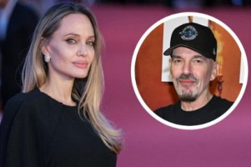 Angelina Jolie Leaning on Billy Bob Thornton