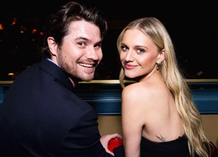 Chase Stokes Sparks Kelsea Ballerini Split Speculation with Cryptic Posts