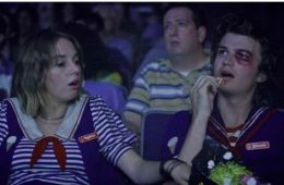 Netflix Might Finally Be Forced to Put Its Movies in Theaters