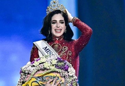 Miss Mexico Crowned Miss Universe After Viral Clash Sparks Walkout