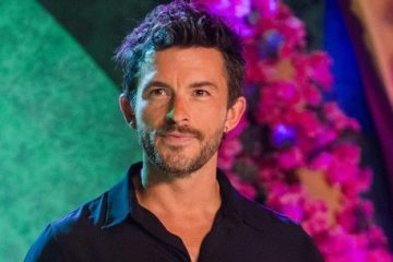 Jonathan Bailey Clears the Air on Acting Hiatus Rumors