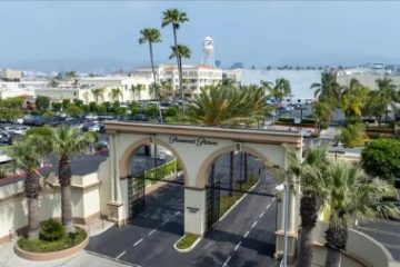 Paramount Plans Another 1,600 Layoffs as David Ellison Team Digs In