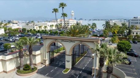 Paramount Plans Another 1,600 Layoffs as David Ellison Team Digs In