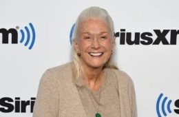 Diane Ladd, Oscar-Nominated Actress and Mother of Laura Dern, Dead at 89