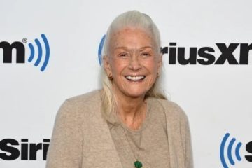 Diane Ladd, Oscar-Nominated Actress and Mother of Laura Dern, Dead at 89