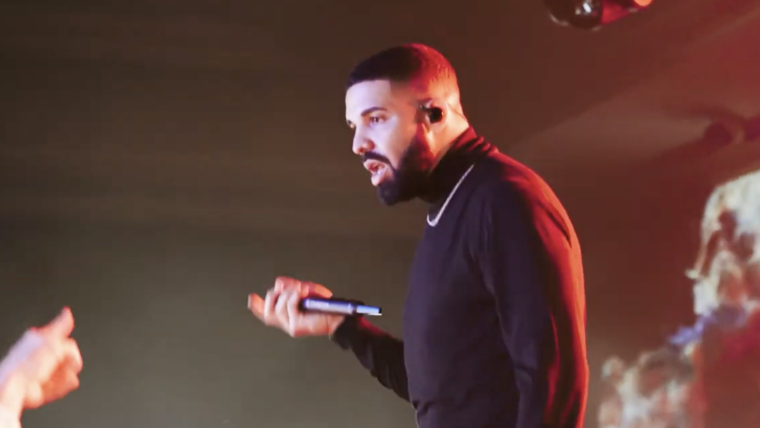 Drake Brings the Hits to Après Noir in Toronto –