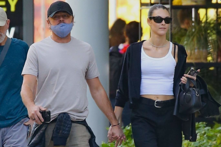 Leonardo DiCaprio and Vittoria Ceretti Share Rare PDA –
